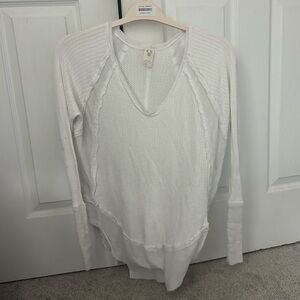 We The Free White Raglan Long Sleeve Fitted Blouse
